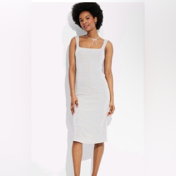 wild fable Dresses & Skirts - NWT Wild Fable square neck body con silver shimmer dress, size large. Beautiful!